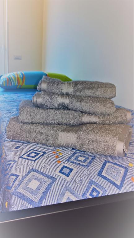 Sacra Famiglia Ausonia Apartment Palermo Eksteriør billede